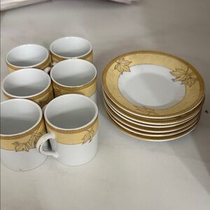 Gold and White Leaf Pattern Coffee Set
